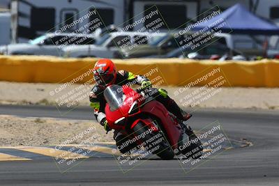 media/Apr-10-2022-SoCal Trackdays (Sun) [[f104b12566]]/Turn 2 (1135am)/